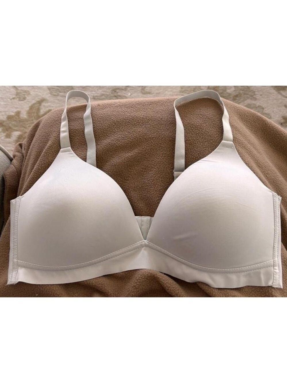 CATHERINE MALADRINO Nude Adjustable Straps Wire-Free Bra 40D